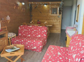 Appart. cosy 6 pers, pied pistes, balcon sud, cuisine équipée - FR-1-689-149